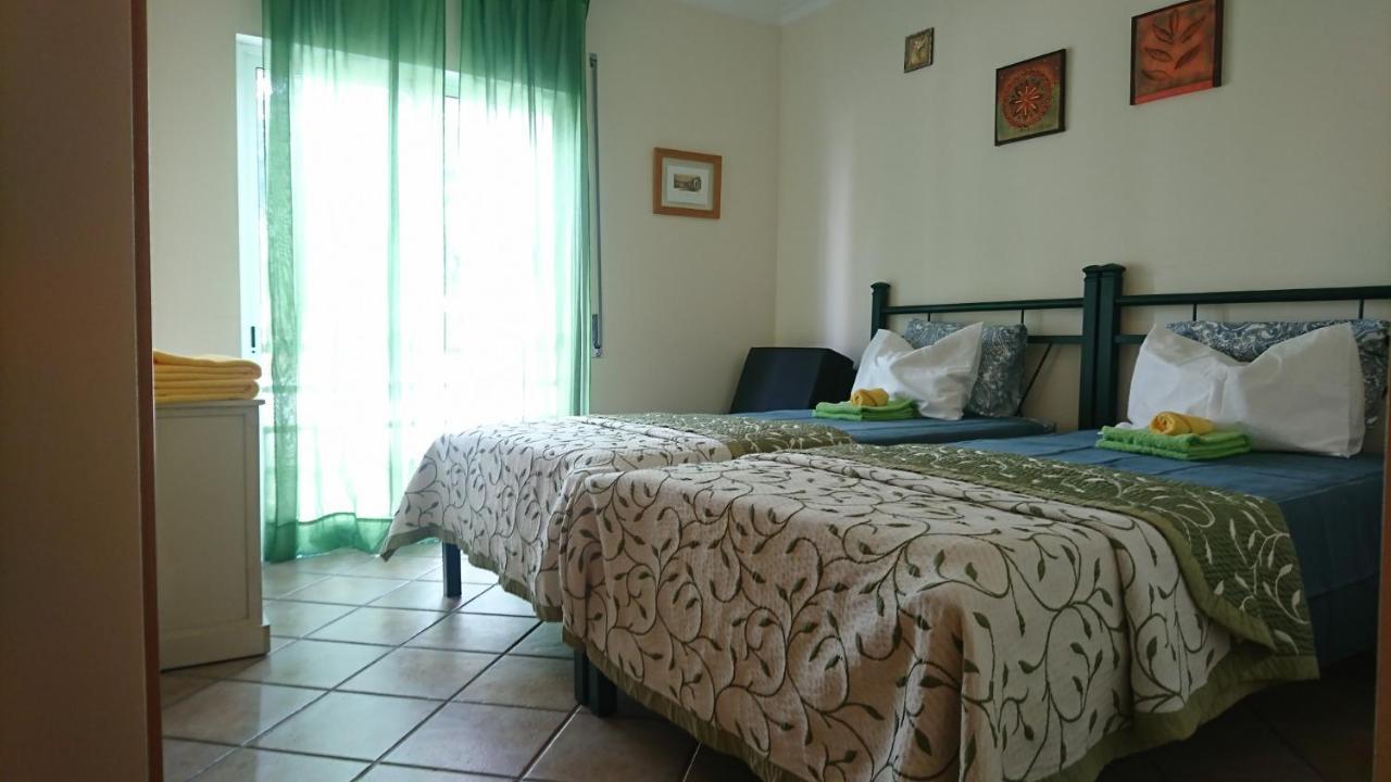 Cabanas De Tavira Gomeira, Bottom Floor 2 Bedroom Apartment Close To The Ocean Exterior photo