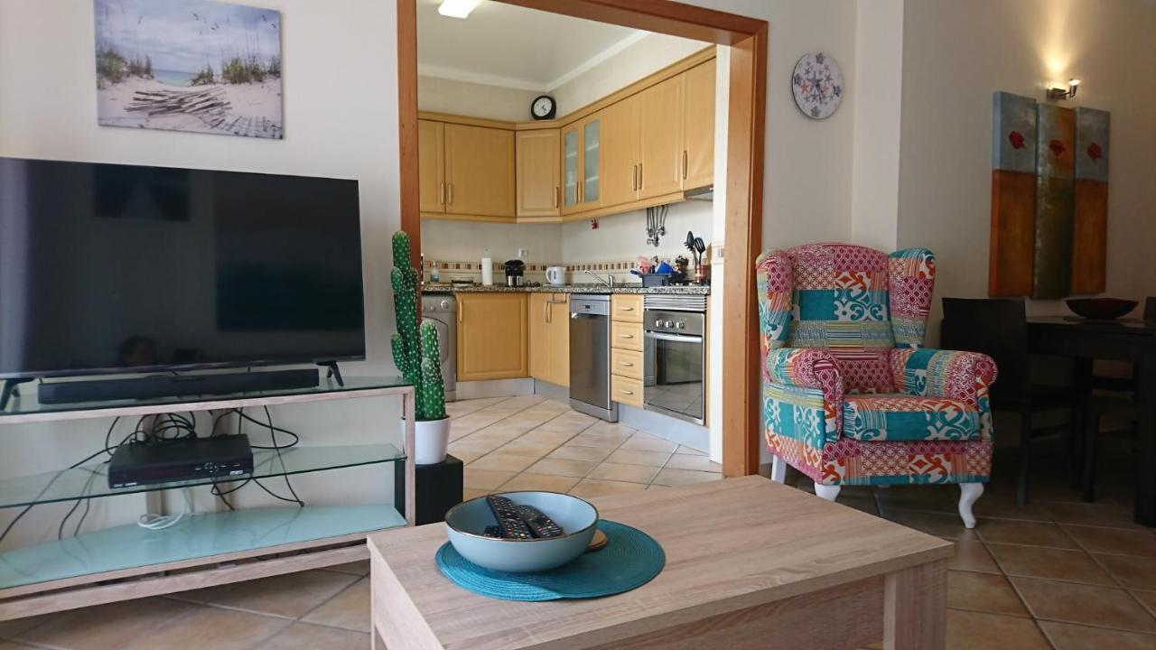 Cabanas De Tavira Gomeira, Bottom Floor 2 Bedroom Apartment Close To The Ocean Exterior photo
